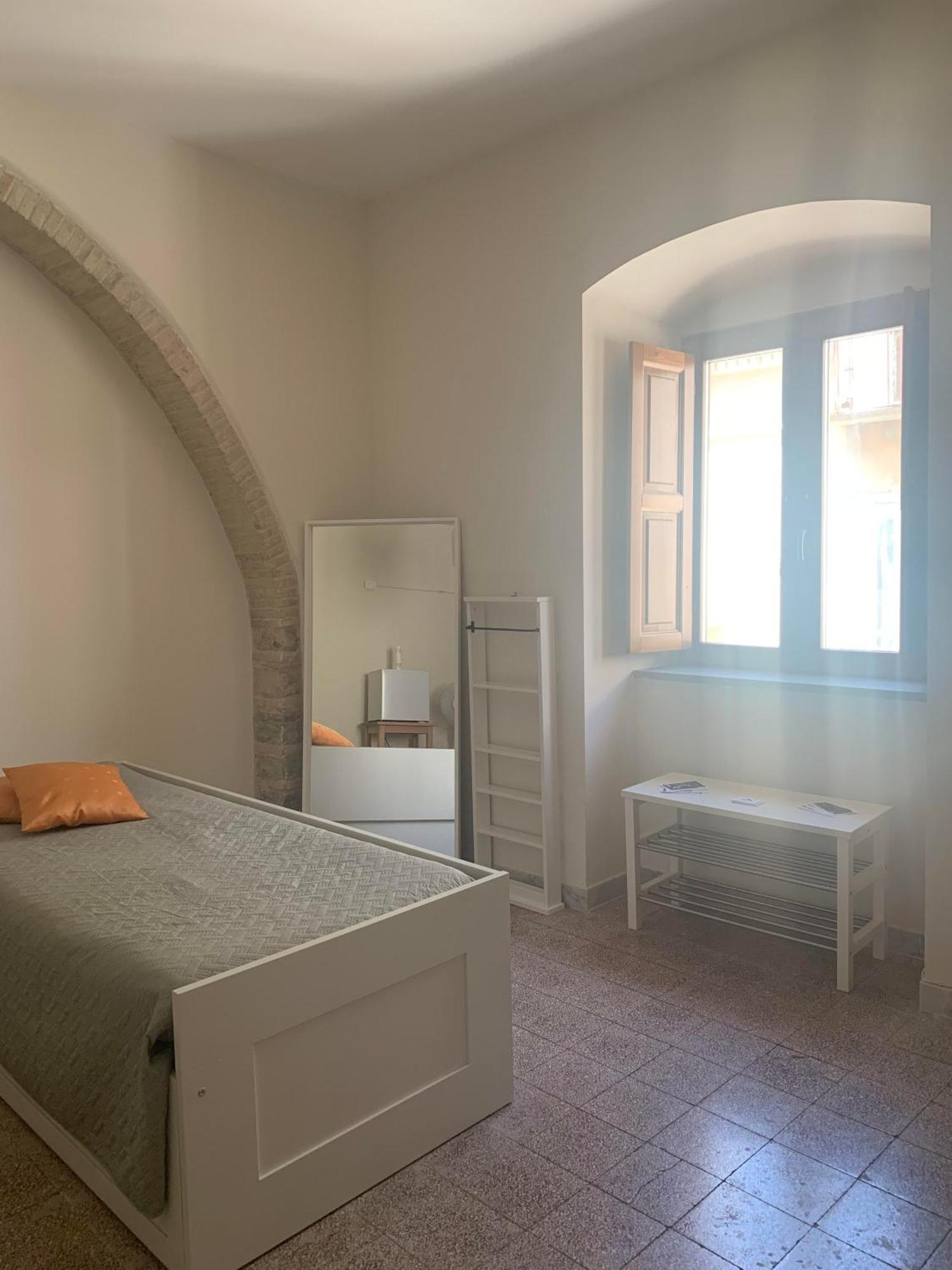 Affittacamere La Torre Biccari Esterno foto